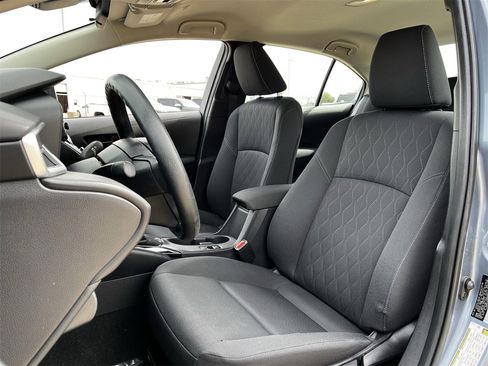 Used 2024 Toyota Corolla LE image 22