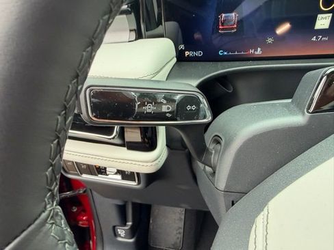 New 2026 Lincoln Aviator AWD image 26