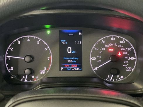 Used 2024 Toyota Corolla LE FWD image 11