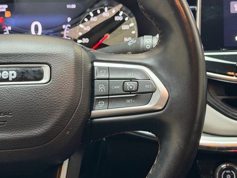 Used 2022 Jeep Compass Limited AWD/4WD image 16