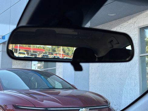 Used 2018 Toyota Prius One image 26