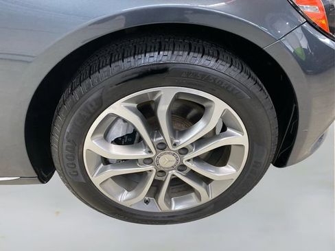Used 2015 Mercedes-Benz C 300 4MATIC Sedan image 16