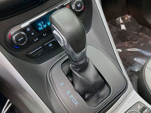 Used 2014 Ford Escape SE w/ Equipment Group 201A image 16