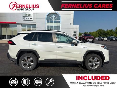 Used 2020 Toyota RAV4 Limited w/ Limited Grade Weather Package AWD/4WD image 2