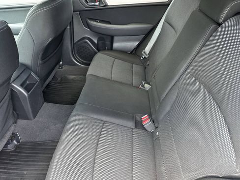 Used 2015 Subaru Outback 2.5i Premium AWD/4WD image 11