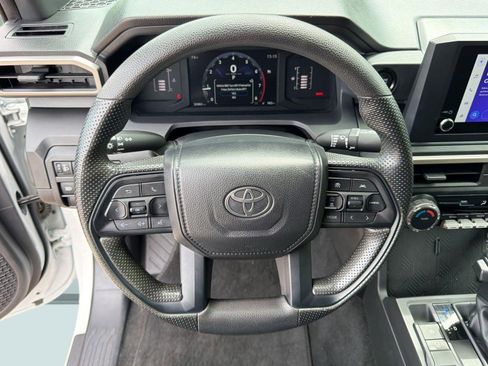 Used 2024 Toyota Tacoma SR image 14