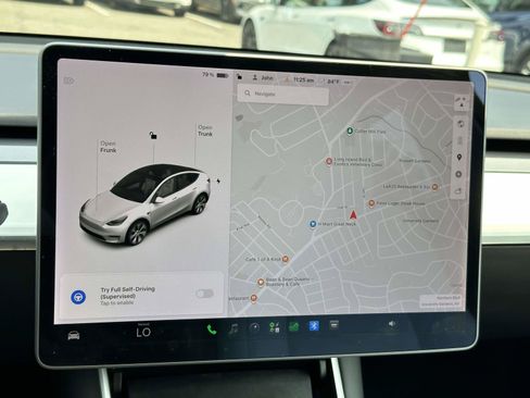 Used 2020 Tesla Model Y Long Range AWD/4WD image 24