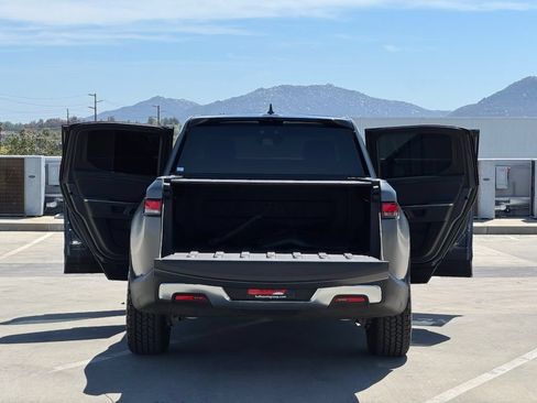 Used 2024 Rivian R1T Adventure Dual AWD/4WD image 25
