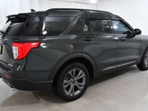 Used 2023 Ford Explorer XLT w/ Equipment Group 202A image 11