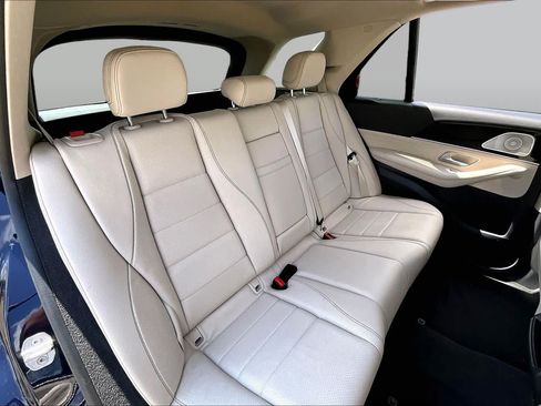 Used 2020 Mercedes-Benz GLE 350 image 17