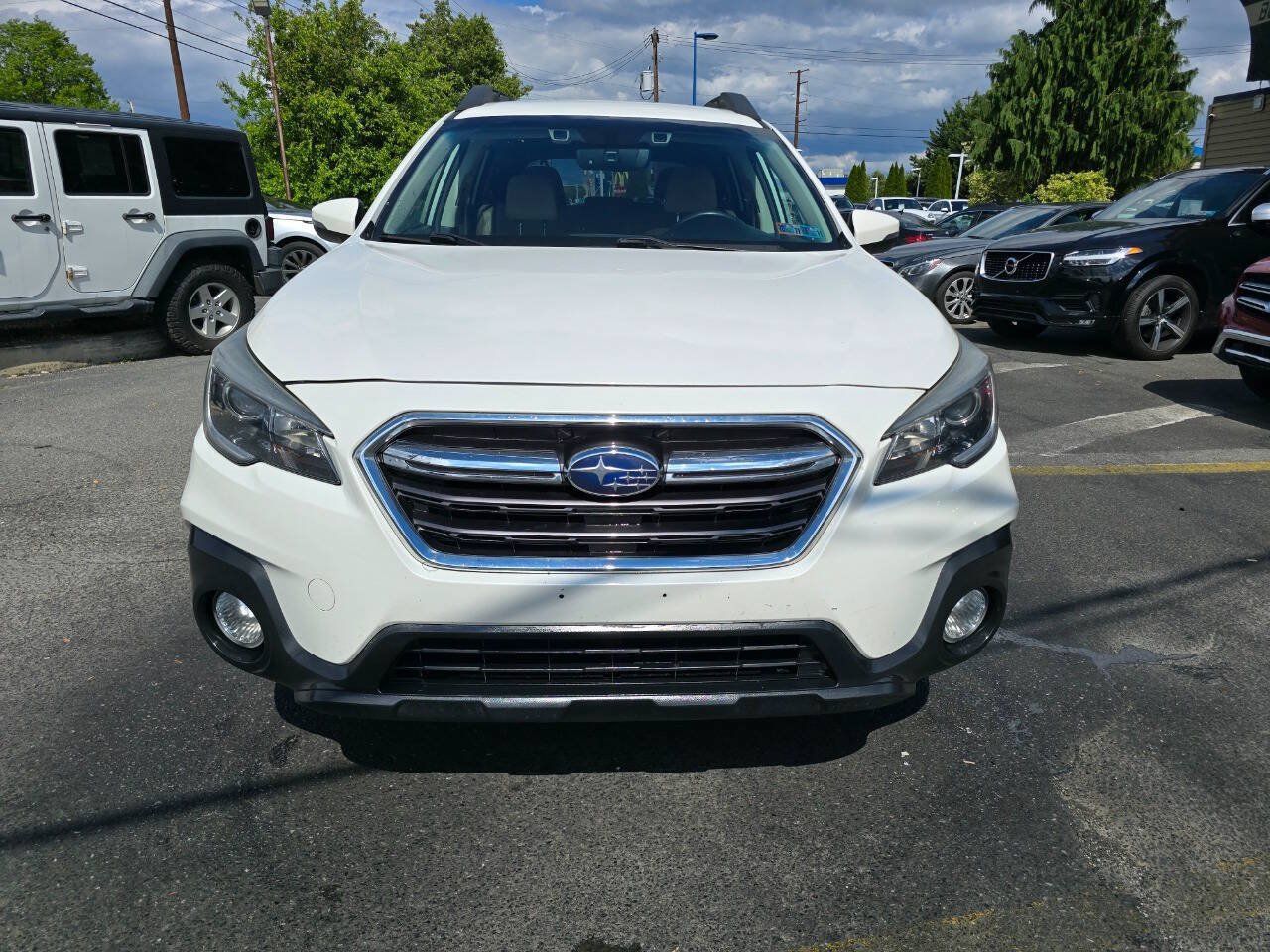 Used 2018 Subaru Outback 2.5i Premium AWD/4WD image 8