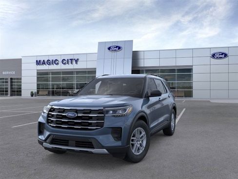 New 2026 Ford Explorer Active AWD/4WD image 2