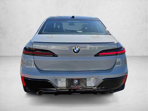 New 2026 BMW 740i image 8