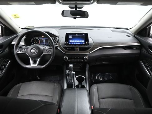 Used 2023 Nissan Altima 2.5 SV image 21