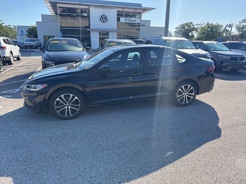 Used 2026 Volkswagen Jetta Sport FWD image 22