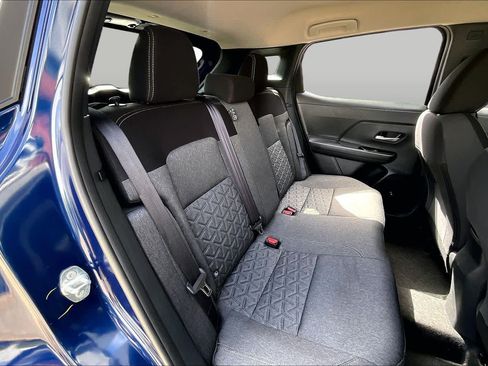 Used 2026 Nissan Kicks SV FWD image 20