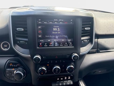 Used 2020 RAM 1500 Big Horn AWD/4WD image 18