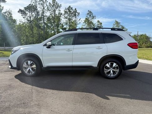Used 2025 Subaru Ascent Premium AWD/4WD image 2