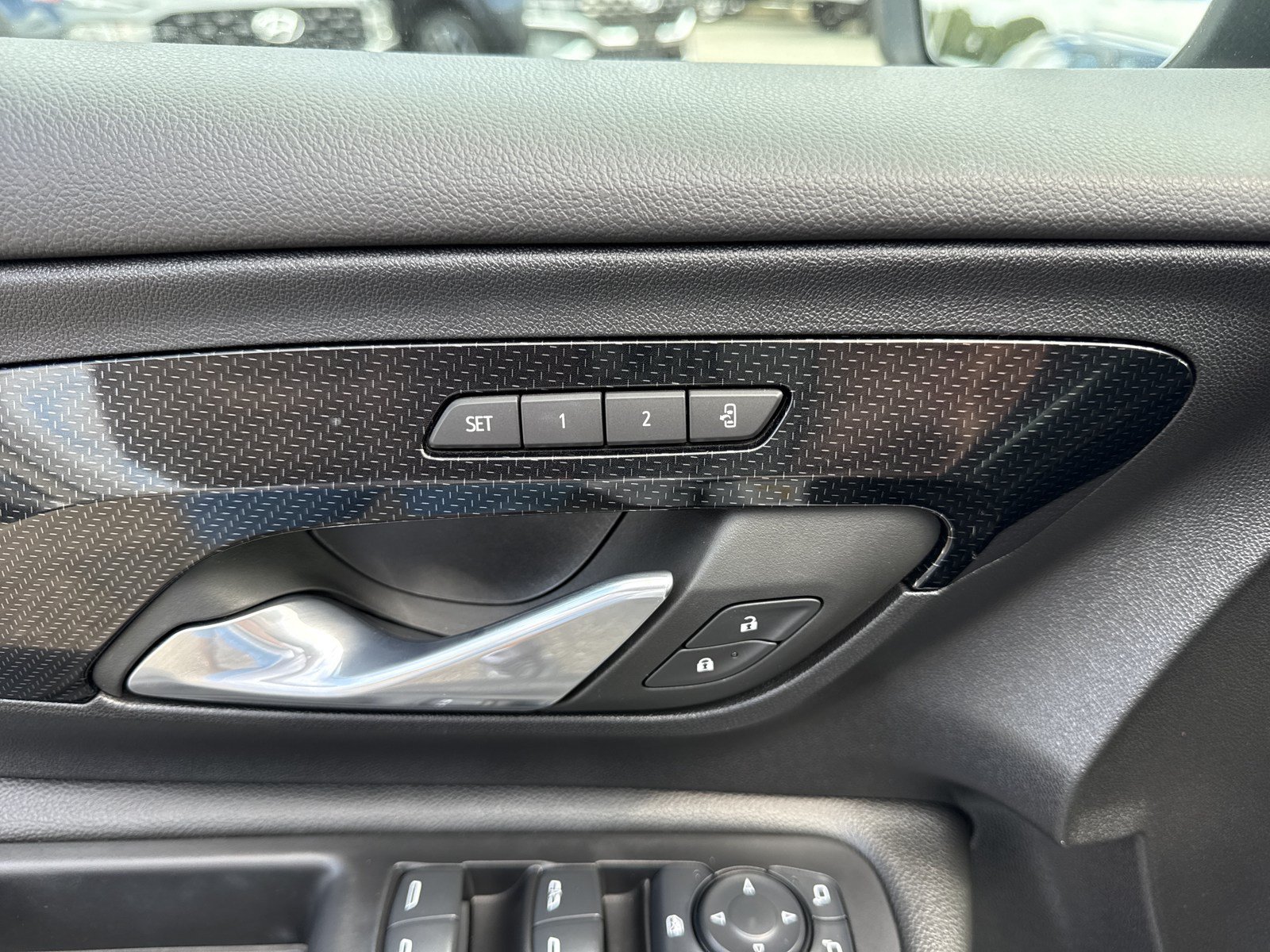 Used 2024 GMC Terrain AT4 w/ Tech Package AWD/4WD image 13