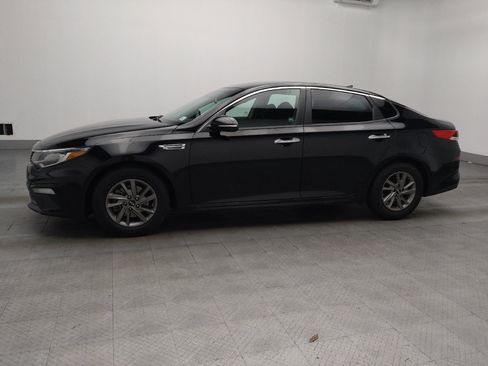 Used 2020 Kia Optima LX image 2