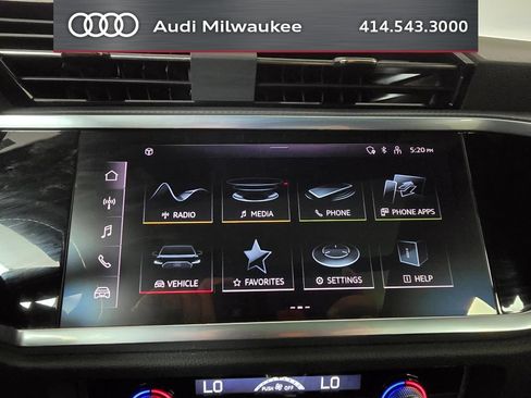 Used 2023 Audi Q3 2.0T Premium w/ Convenience Package AWD/4WD image 22