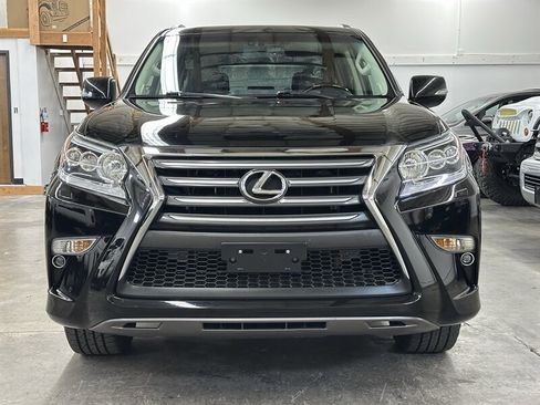 Used 2014 Lexus GX 460 w/ Premium Package AWD/4WD image 7