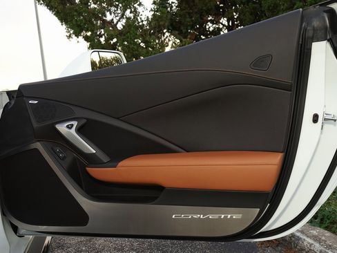 Used 2017 Chevrolet Corvette Z06 image 20