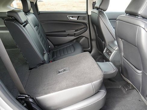 Used 2024 Ford Edge SEL w/ Convenience Package image 50