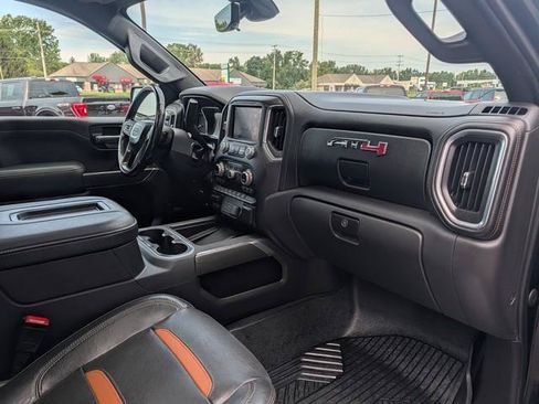 Used 2020 GMC Sierra 1500 AT4 w/ AT4 Premium Package AWD/4WD image 23