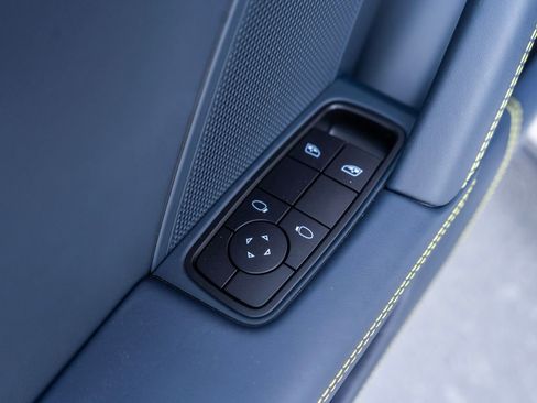 Used 2026 Porsche 911 GT3 image 31