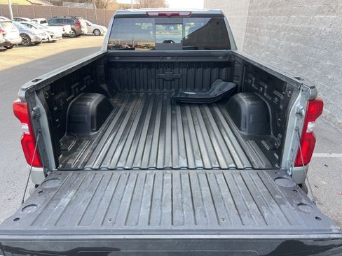 Used 2025 Chevrolet Silverado 1500 High Country w/ Z71 Off-Road Package image 24