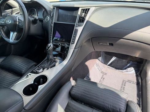 Used 2018 INFINITI Q50 Sport RWD image 16