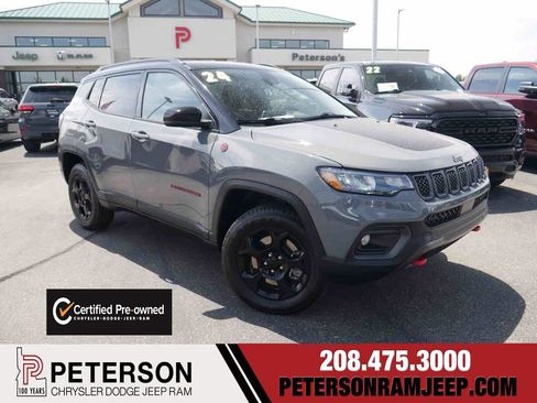 Certified 2024 Jeep Compass Trailhawk AWD/4WD image 1