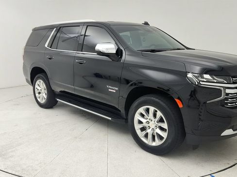 Used 2024 Chevrolet Tahoe Premier w/ Premium Package RWD image 1