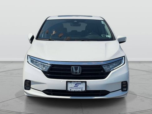 Used 2023 Honda Odyssey EX-L image 2