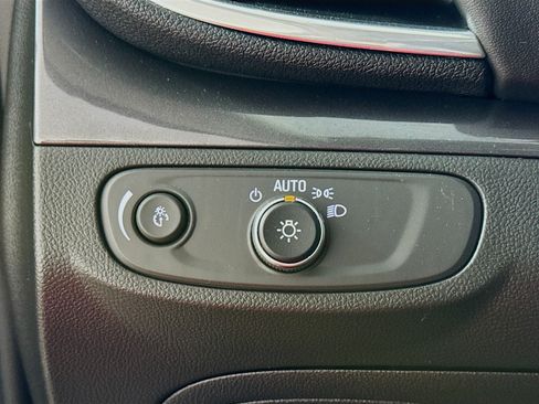 Used 2022 Buick Encore Preferred w/ Safety Package AWD/4WD image 12