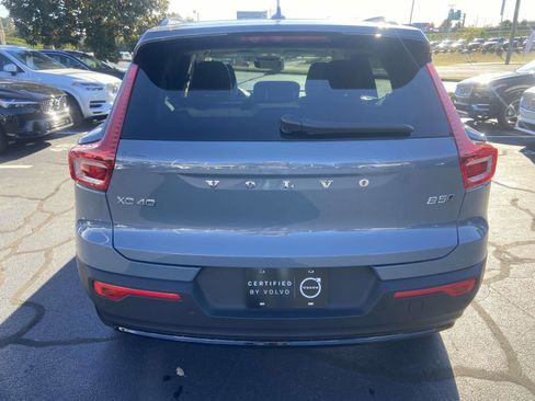 Certified 2023 Volvo XC40 B5 Plus w/ Protection Package Premier image 8