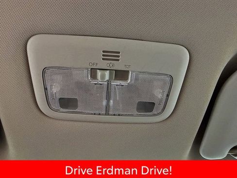 Certified 2019 Toyota Corolla LE FWD image 17