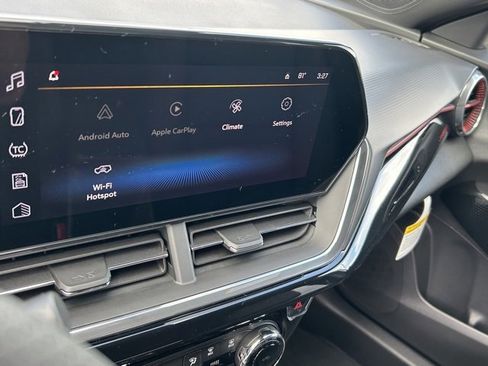 New 2026 Chevrolet Trax RS w/ Driver Confidence Package image 30