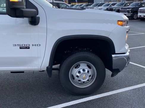 Used 2025 Chevrolet Silverado 3500 W/T w/ WT Convenience Package image 24