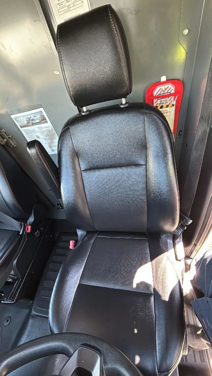 Used 2022 Ford E-Transit 148 High Roof w/ Load Area Protection Package RWD image 33