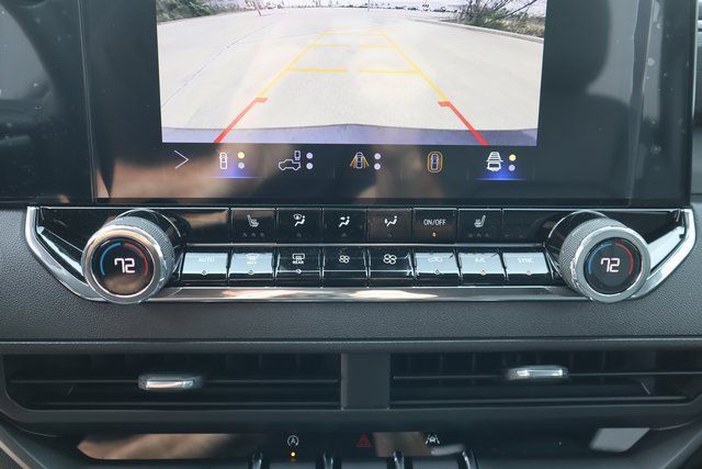 New 2025 Chevrolet Colorado Trail Boss w/ Midnight Edition AWD/4WD image 21