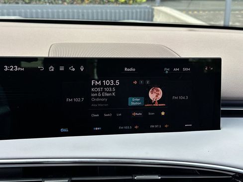 Used 2026 Genesis Electrified GV70 Advanced image 19