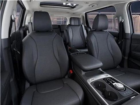 New 2026 Kia Carnival SX Prestige image 69