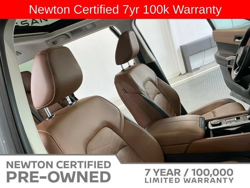 Used 2025 Nissan Pathfinder Platinum w/ Cargo Package AWD/4WD image 21
