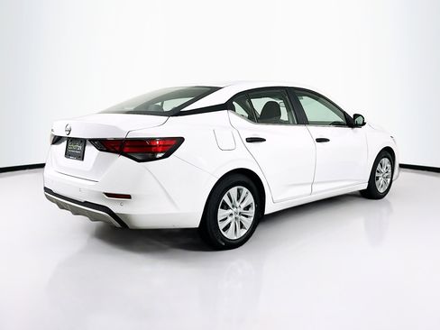 Used 2025 Nissan Sentra S image 9