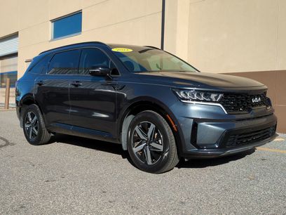 Used 2022 Kia Sorento S