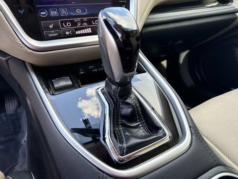 Used 2020 Subaru Outback Limited XT AWD/4WD image 37