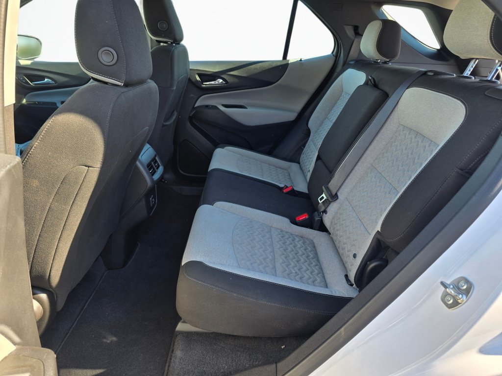Used 2024 Chevrolet Equinox LS FWD image 20