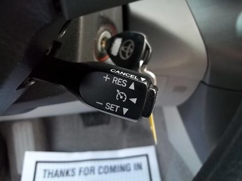 Used 2012 Toyota RAV4 Base 4x4 4dr SUV w/ Value Pkg image 17